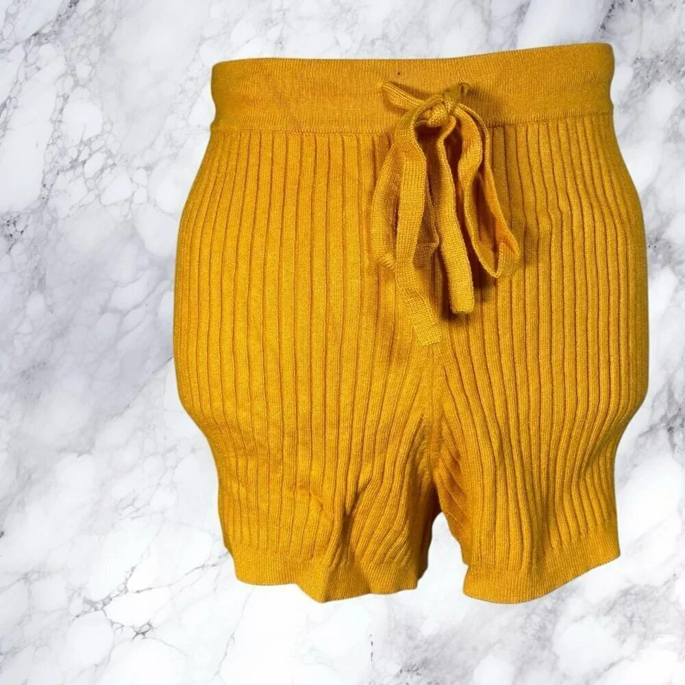 Lovers and Friends Stacie Knit Shorts - Apricot